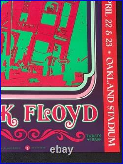 Original 4/20/89 Pink Floyd Concert Poster From one of their rare original tours