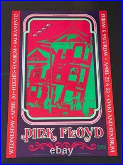 Original 4/20/89 Pink Floyd Concert Poster From one of their rare original tours