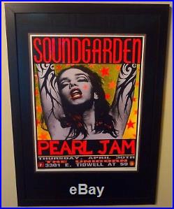 Soundgarden Pearl Jam Custom Framed Kozik 92 Houston Pink Lady Concert Poster N/